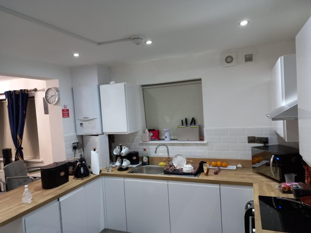 曼彻斯特Garswood Road House公寓 外观 照片