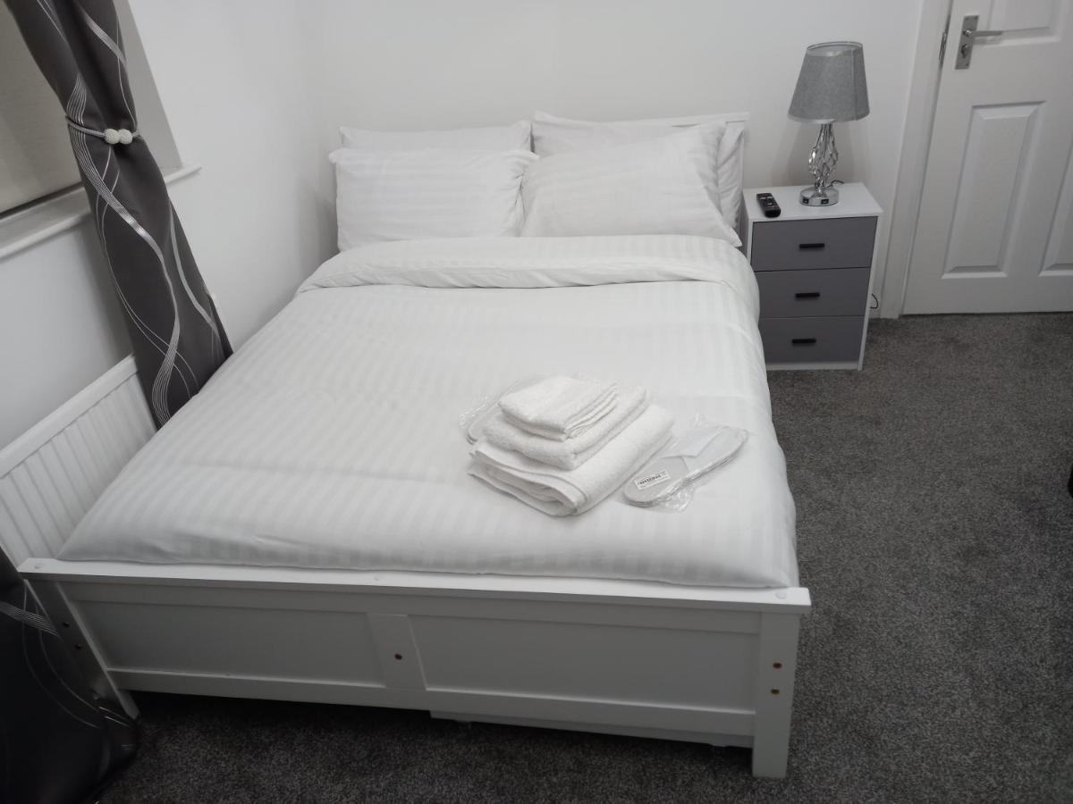 曼彻斯特Garswood Road House公寓 外观 照片