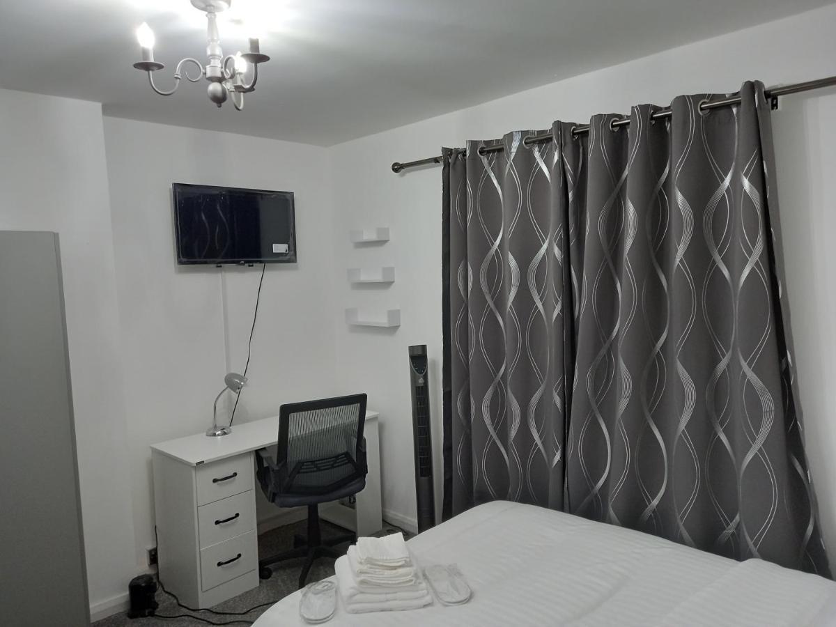 曼彻斯特Garswood Road House公寓 外观 照片